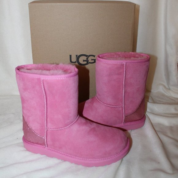 NIB‎ UGG CLASSIC SHORT SUEDE GLITZ BOOTS PINK YOUTH 5 6 WOMEN'S 7 8